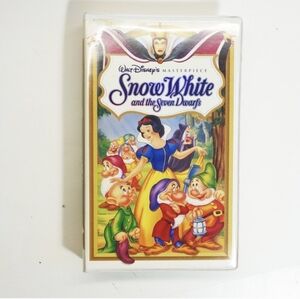 Vintage Disney Snow White: Masterpiece Edition Clamshell VHS